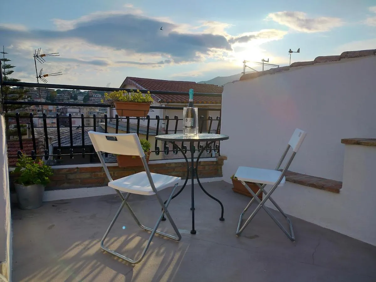 Attico Romantico Con Terrazza Sanremo - Palm Street, 104 - Free Wifi Apartment